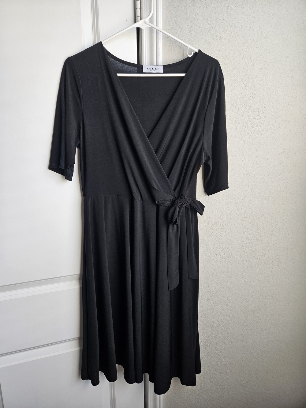 Gilli Black Wrap Midi Dress with Tie Waist